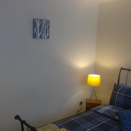 Delightful House With Big Ambitions Apartment Leigh  Ngoại thất bức ảnh