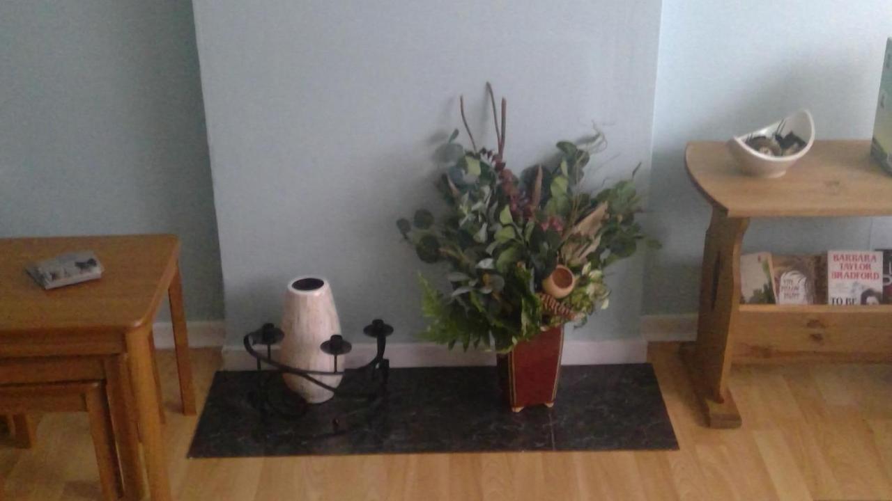 Delightful House With Big Ambitions Apartment Leigh  Ngoại thất bức ảnh
